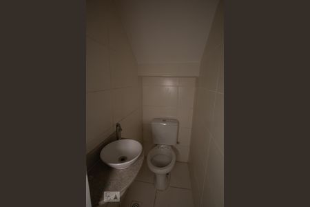 Lavabo de casa de condomínio à venda com 3 quartos, 90m² em Bonsucesso, Rio de Janeiro