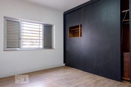 Casa à venda com 650m², 3 quartos e 5 vagasQuarto 1