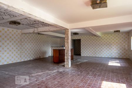 Casa à venda com 650m², 3 quartos e 5 vagasSalão de Festas