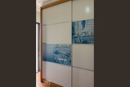 Apartamento à venda com 254m², 4 quartos e 4 vagasQuarto 3