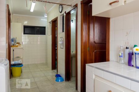 Apartamento à venda com 254m², 4 quartos e 4 vagasÁrea de Serviço
