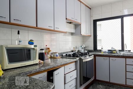 Apartamento à venda com 254m², 4 quartos e 4 vagasCozinha