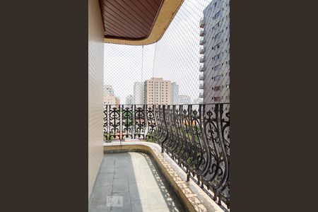 Apartamento à venda com 254m², 4 quartos e 4 vagasVaranda do Quarto 3