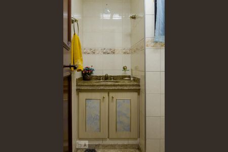 Apartamento à venda com 254m², 4 quartos e 4 vagasLavabo