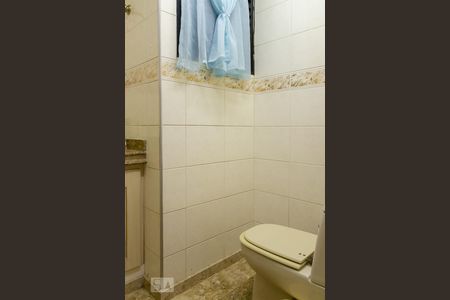 Apartamento à venda com 254m², 4 quartos e 4 vagasLavabo