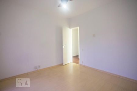 Apartamento para alugar com 100m², 3 quartos e 1 vagaQuarto 2 