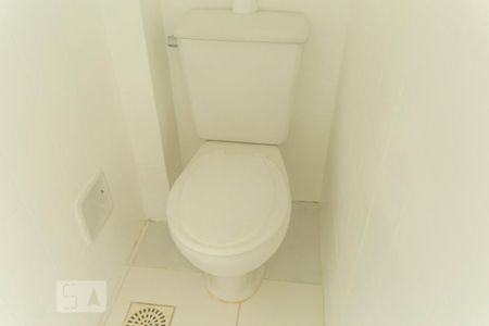 Apartamento para alugar com 100m², 3 quartos e 1 vagaDependência Banheiro