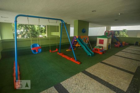 Apartamento para alugar com 100m², 3 quartos e 1 vagaÁrea Comum Playground