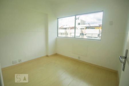 Quarto 1 de apartamento para alugar com 3 quartos, 100m² em Anil, Rio de Janeiro