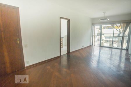 Sala de apartamento para alugar com 3 quartos, 100m² em Anil, Rio de Janeiro