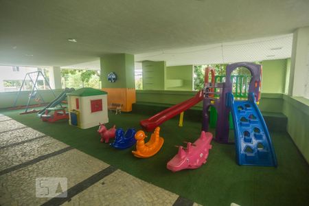 Apartamento para alugar com 100m², 3 quartos e 1 vagaÁrea Comum Playground