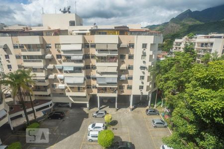 Apartamento para alugar com 100m², 3 quartos e 1 vagaÁrea de Serviço - Vista