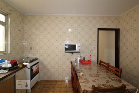 Casa à venda com 300m², 3 quartos e 2 vagasCozinha