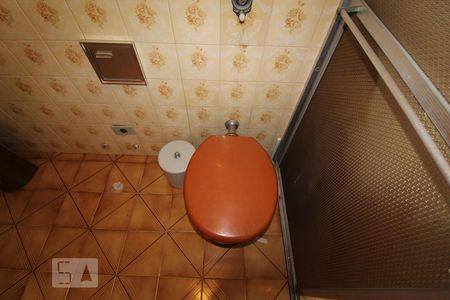 Casa à venda com 300m², 3 quartos e 2 vagasBanheiro