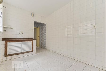 Casa à venda com 200m², 5 quartos e 1 vaga Casa à venda com 200m², 5 quartos e 1 vagaCozinha