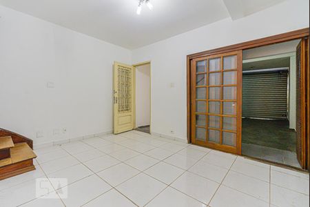 Sala de casa à venda com 5 quartos, 200m² em Vila Deodoro, São Paulo