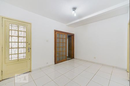 Sala de casa à venda com 5 quartos, 200m² em Vila Deodoro, São Paulo