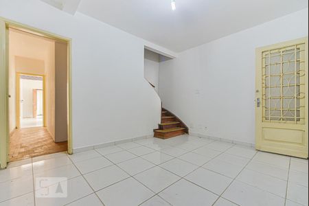 Sala de casa à venda com 5 quartos, 200m² em Vila Deodoro, São Paulo