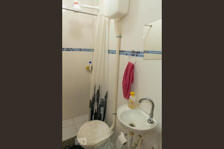 Casa à venda com 240m², 3 quartos e 2 vagas Casa à venda com 240m², 3 quartos e 2 vagasBanheiro de Serviço