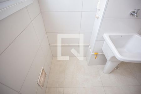 Apartamento para alugar com 41m², 2 quartos e sem vaga Apartamento para alugar com 41m², 2 quartos e sem vagaÁrea de Serviço