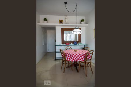 Sala de apartamento à venda com 3 quartos, 98m² em Copacabana, Rio de Janeiro