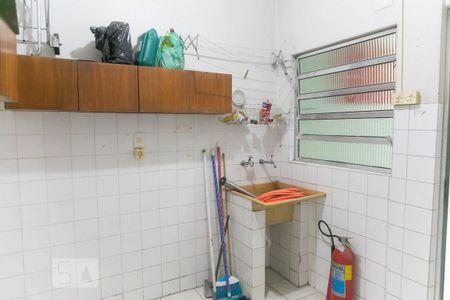 Casa à venda com 220m², 3 quartos e 2 vagasArea de Serviço