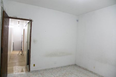 Casa à venda com 220m², 3 quartos e 2 vagasQuarto 4