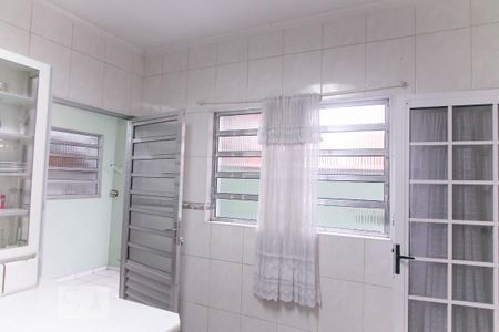 Casa à venda com 220m², 3 quartos e 2 vagasCozinha