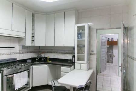 Casa à venda com 220m², 3 quartos e 2 vagasCozinha