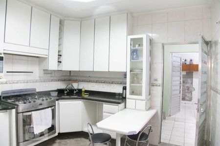 Casa à venda com 220m², 3 quartos e 2 vagasCozinha
