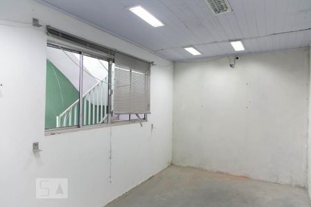 Casa à venda com 220m², 3 quartos e 2 vagasQuarto 5