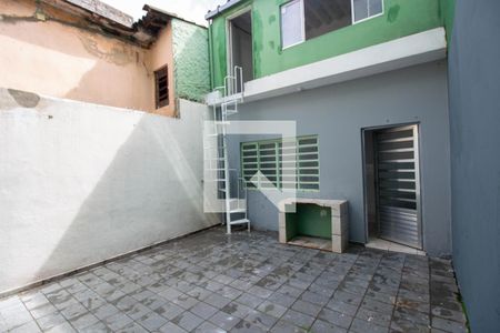 Casa à venda com 188m², 3 quartos e 2 vagasQuintal