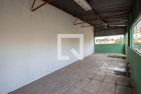 Casa à venda com 188m², 3 quartos e 2 vagasTerraço