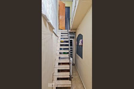 Entrada de casa para alugar com 1 quarto, 55m² em Vila Aurora, São Paulo