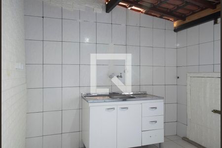 Casa para alugar com 55m², 1 quarto e sem vaga Casa para alugar com 55m², 1 quarto e sem vagaCozinha