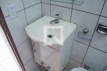 Banheiro de casa para alugar com 1 quarto, 55m² em Vila Aurora, São Paulo