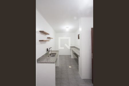 Casa à venda com 71m², 2 quartos e 2 vagas Casa à venda com 71m², 2 quartos e 2 vagasCozinha