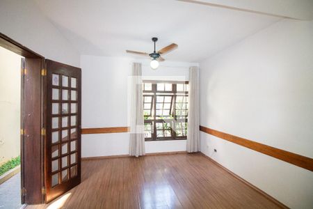 Sala de casa para alugar com 2 quartos, 71m² em Vila Cruzeiro, São Paulo