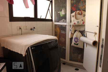 Apartamento à venda com 140m², 2 quartos e 3 vagasÁrea de Serviço