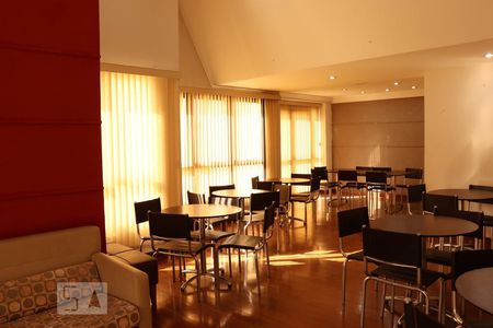 Apartamento à venda com 140m², 2 quartos e 3 vagasÁrea comum - Salão de festas