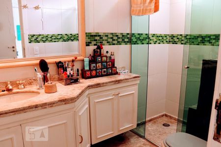 Apartamento à venda com 140m², 2 quartos e 3 vagasSuíte 1