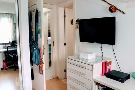 Apartamento à venda com 140m², 2 quartos e 3 vagasSuíte 2