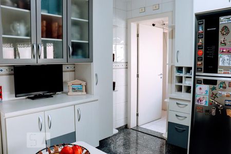 Apartamento à venda com 140m², 2 quartos e 3 vagasCozinha