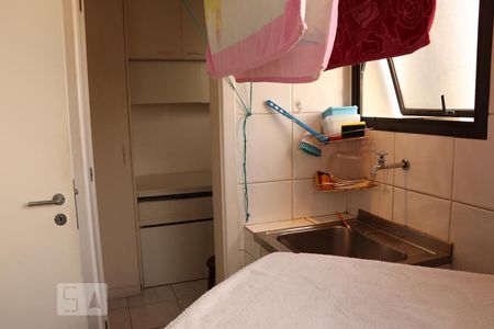 Apartamento à venda com 140m², 2 quartos e 3 vagasÁrea de Serviço