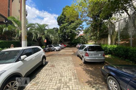 Apartamento à venda com 50m², 1 quarto e 1 vaga Apartamento à venda com 50m², 1 quarto e 1 vagaVista da Rua