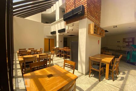 Apartamento à venda com 50m², 1 quarto e 1 vaga Apartamento à venda com 50m², 1 quarto e 1 vagaÁrea comum - Salão de festas