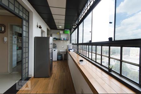 Apartamento à venda com 300m², 3 quartos e sem vaga Apartamento à venda com 300m², 3 quartos e sem vagaÁrea de Serviço 1