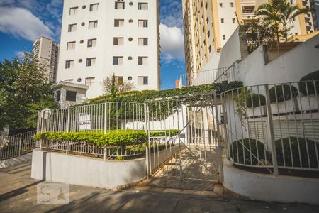 Apartamento à venda com 58m², 2 quartos e 1 vagaFachada