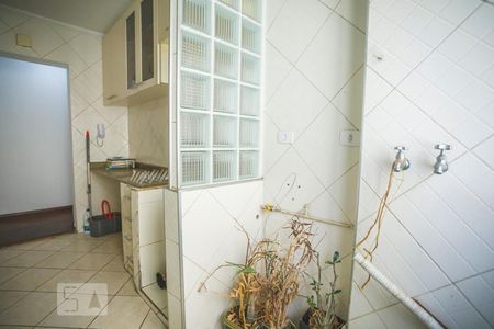 Apartamento à venda com 58m², 2 quartos e 1 vagaÁrea de Serviço