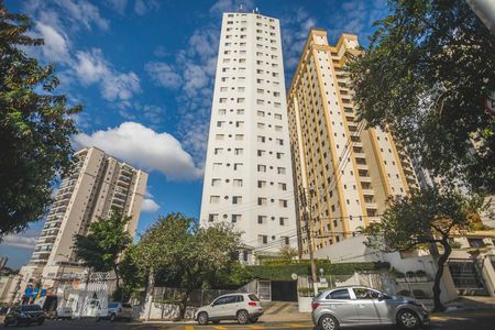 Apartamento à venda com 58m², 2 quartos e 1 vagaFachada